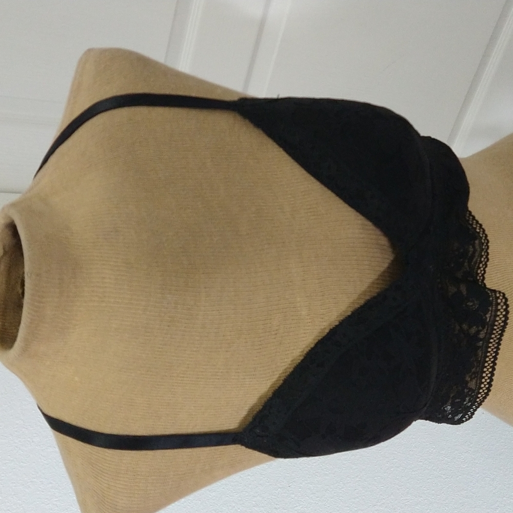 Victoria's Secret Brallette in Black
